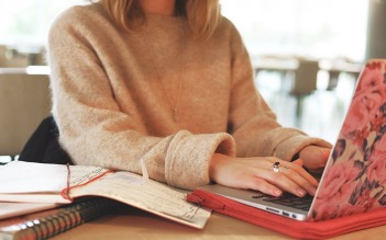 Formación online en atención al cliente